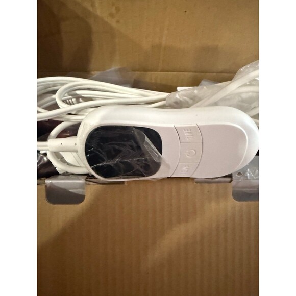 NIB Ploath Electric Blanket Shawl: Throw Poncho - Wearable Hoodie Sherpa plaid - Picture 6 of 9